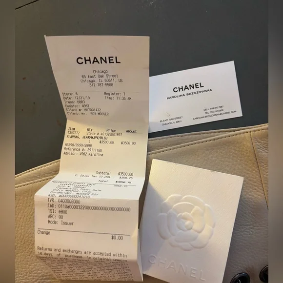 Chanel Authentic Hamptons Foldover Flap Bag Quilted Calfskin Tan Cream - Picture 9 of 14